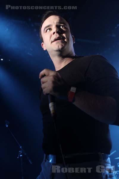 FUTURE ISLANDS - 2014-02-13 - PARIS - La Maroquinerie - 